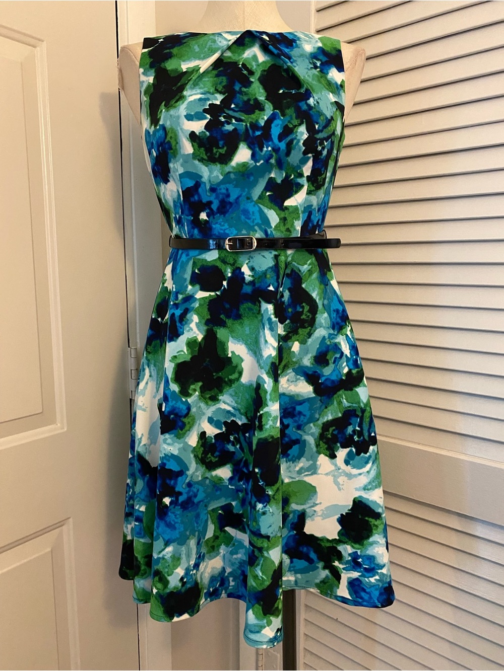 dressbarn Blue & Green Floral Midi Fit-and-Flare Dress- Size 4